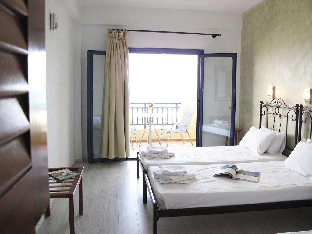 Hotel Azur Kriopigi Zimmer foto