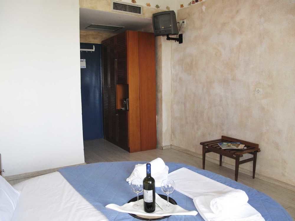Hotel Azur Kriopigi Exterior foto